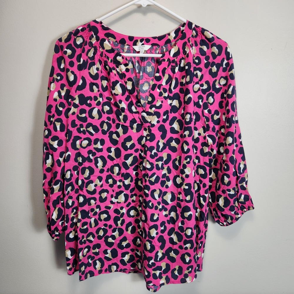 Crown & Ivy Womens Pink Leopard Print 3/4‎ Sleeve Split Neck Blouse Size Medium